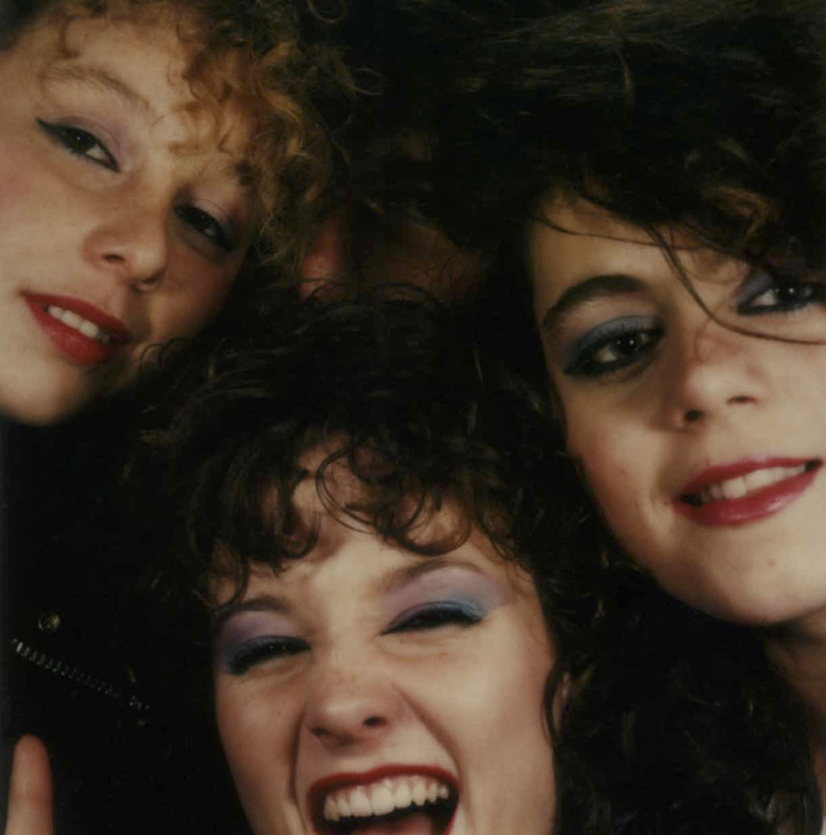 Kids on a Crime Spree - Fall In Love Not In Line